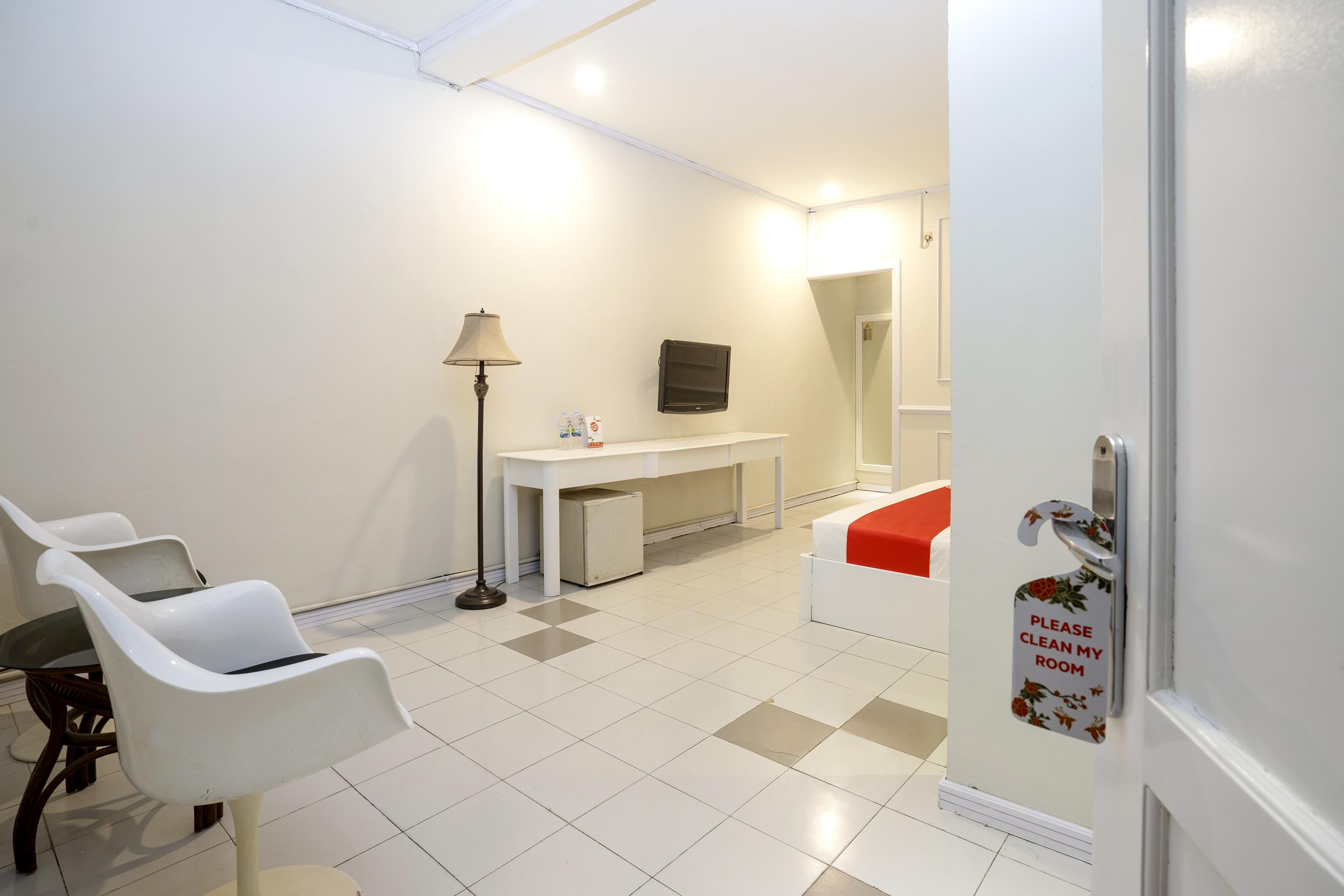 Urbanview Hotel Gading Kencana Samarinda By Reddoorz Εξωτερικό φωτογραφία