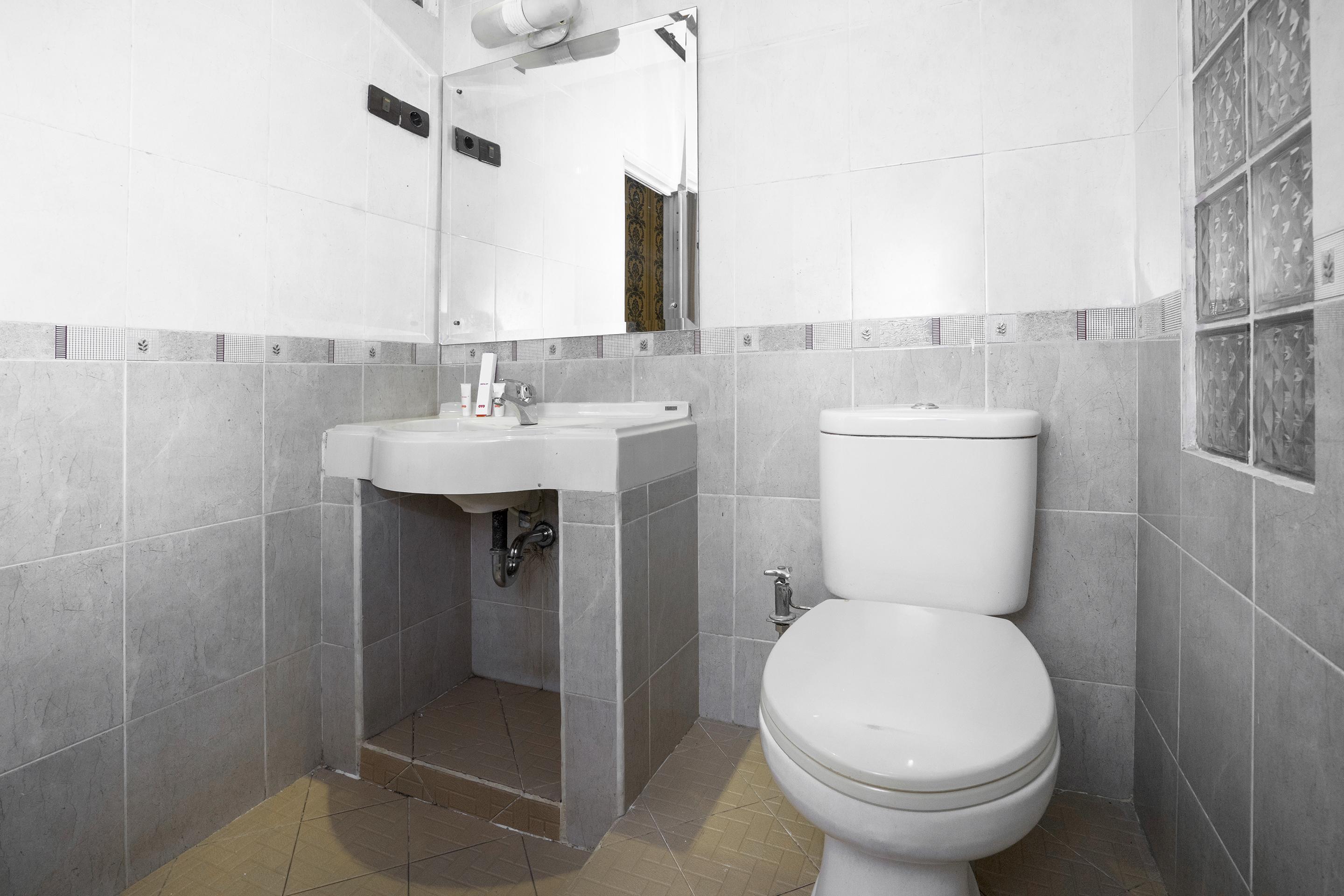 Urbanview Hotel Gading Kencana Samarinda By Reddoorz Εξωτερικό φωτογραφία
