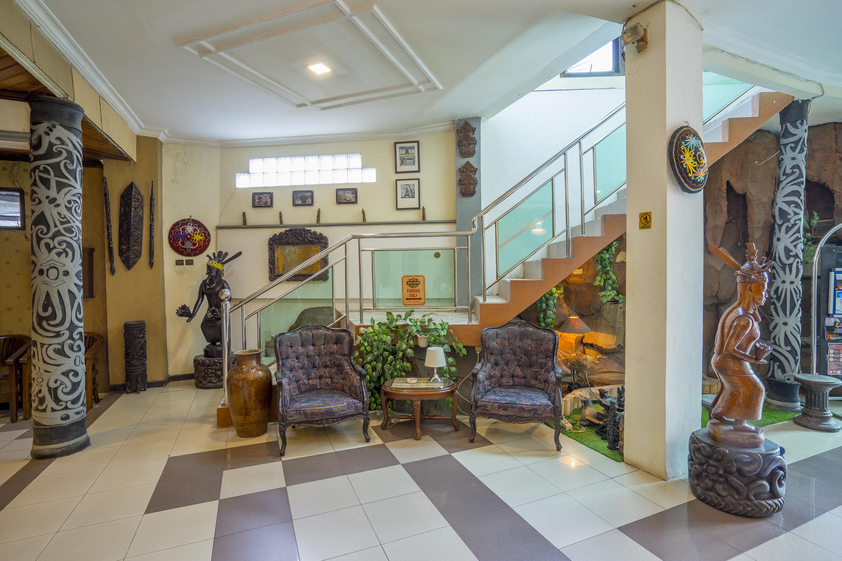 Urbanview Hotel Gading Kencana Samarinda By Reddoorz Εξωτερικό φωτογραφία